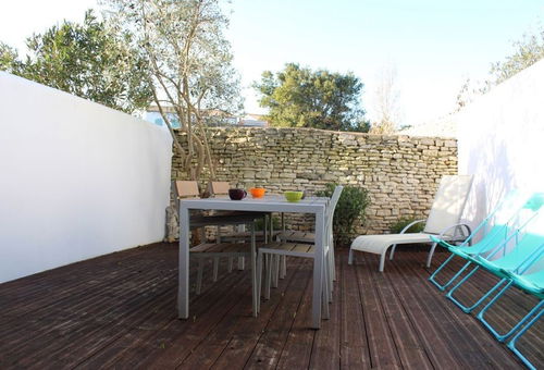 L'appartement Se Trouve Au Cœur De Saint-martin-de-ré