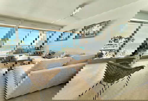 Apartment in idealer Lage mit herrlichem Meerblick, in der Nähe von...