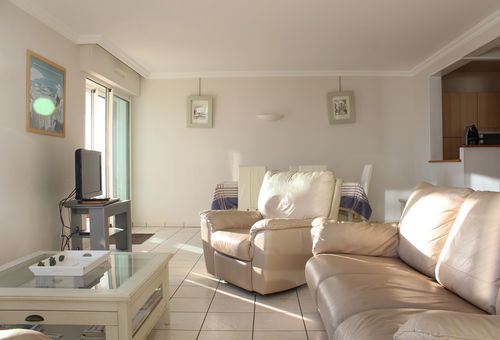 Apartment in the heart of the city with breathtaking sea views, close to...