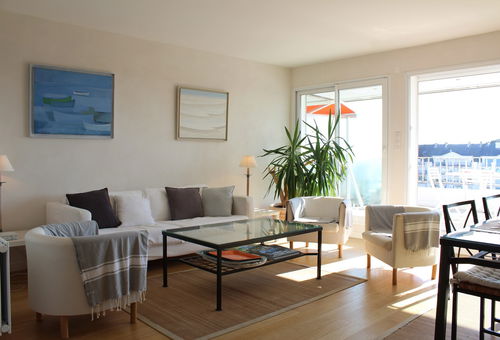 Bel appartement avec vue sur le port de iguen, proche des commerces et...