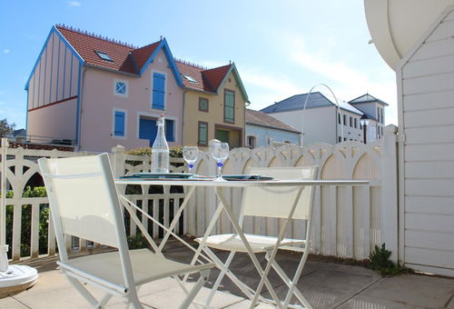 Appartement en front de mer dans une résidence avec prestations -...