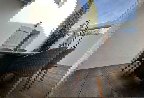 Saint Georges d'Oleron (17) - Chaucre
Maison Appartement et mezzanine - 64...