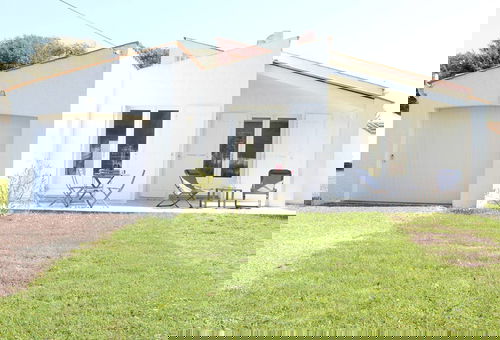 Saint Georges d'Oleron (17) - Domino
Maison 4 pièces - 90 m² environ -...