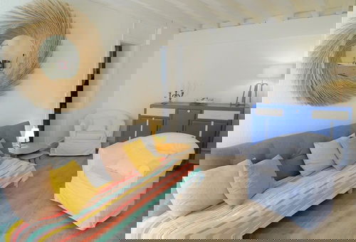 Séjournez dans cette jolie villa Arcachonnaise, calme et confortable, avec un...