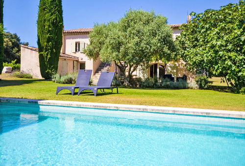 Villa 4 bedroom Cucuron