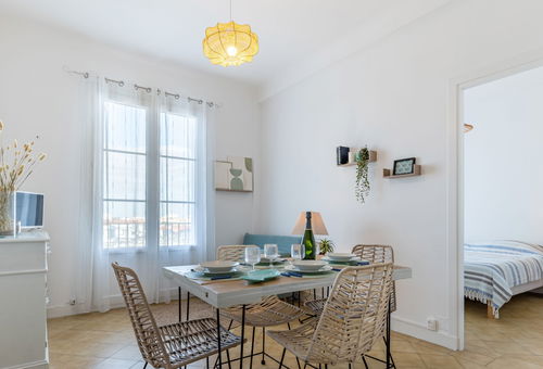 Apartment 2 bedroom Royan