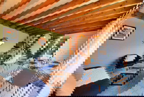 Carnac, beach and shops closeby, 4-room house. WIFI included, HEATED SHARED POOL