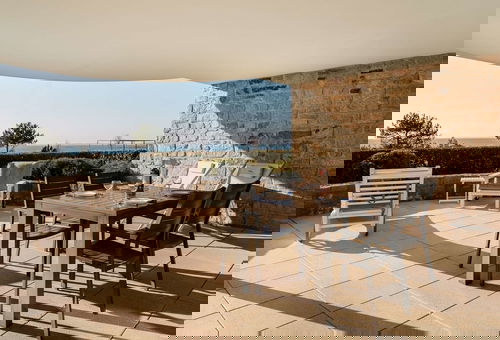 Carnac, facing the Grande Plage, and close to shops, beautiful and large...