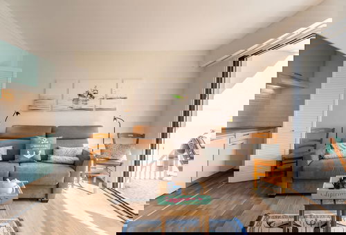 La Trinité sur Mer, direct access to the port and shops nearby, large 3-room...