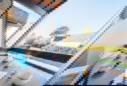 Carnac, between the Grande Plage and the Thalassotherapy, 3-room split-level...