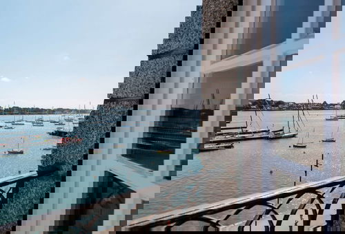 La Trinité Sur Mer, shops closeby, large 4-room apartment. PORT VIEW- Free Wifi