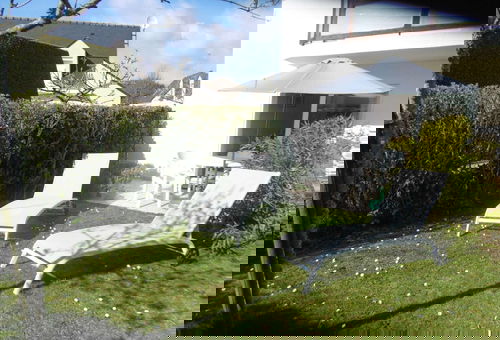 Ground floor apartment with garden 50 m from the ocean at St Jacques in Sarzeau