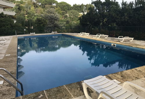 Apartment with terrace in a residence with tennis, swimming pool and land...