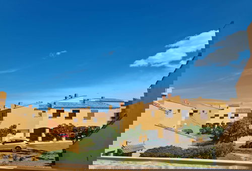 Accès direct à la plage.