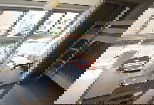 Courts de tennis et piscine commune. Plage à 400m.