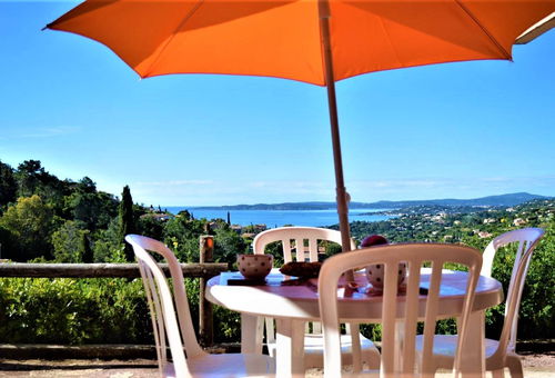 Apartment with a magnificent view of the Gulf of St-Tropez - Les Issambres