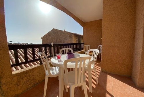 Apartment located in a residence with swimming pool on the heights with a...