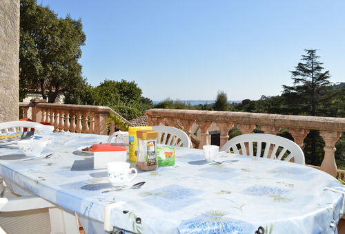 Maison avec vue mer sur le golfe de St-Tropez et sa piscine - Les Issambres