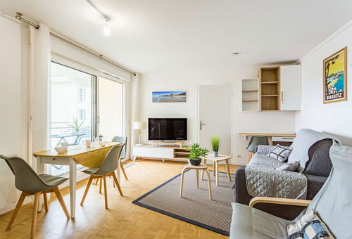 Ideal location, 150 metres from the beach.