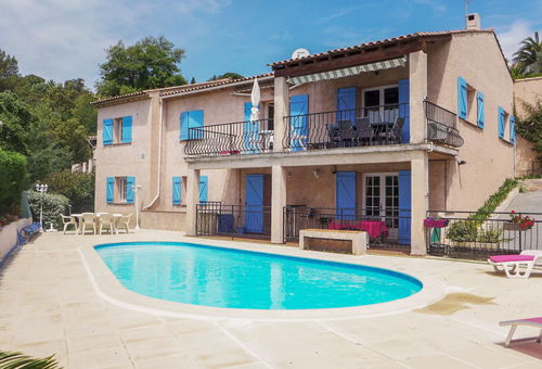 Apartment 2 bedroom Roquebrune-sur-argens