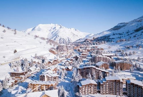 Boostez vos vacances à la montagne sur le domaine des 2 alpes: Résidence « Le...
