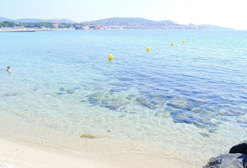 Shared pool and tennis court.