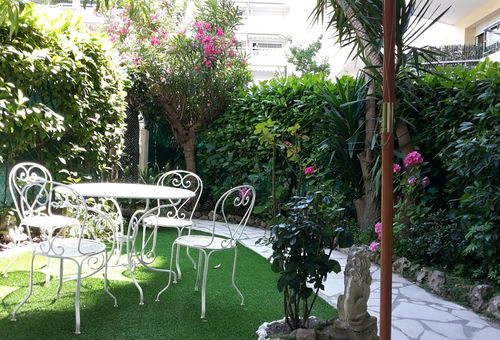 45 M2 Garden Apartment 35 M2