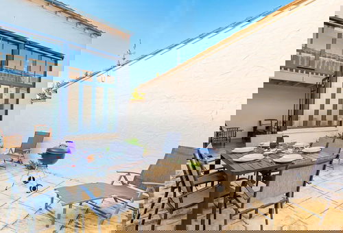 Charmante maison entièrement rénovée au coeur du village.