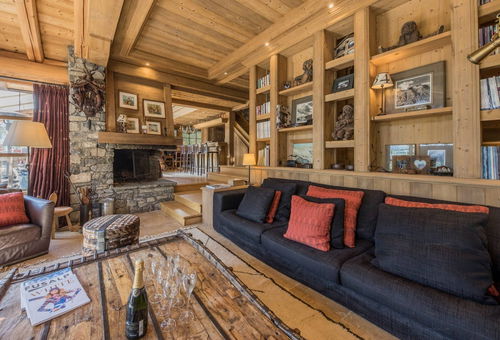 Chalet Montana in Val d'Isère. exceptional Chalet for 15 people ski in ski...