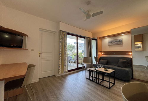 Apartment in einer Residenz im Herzen von Minimes, in der Nähe des Hafens...