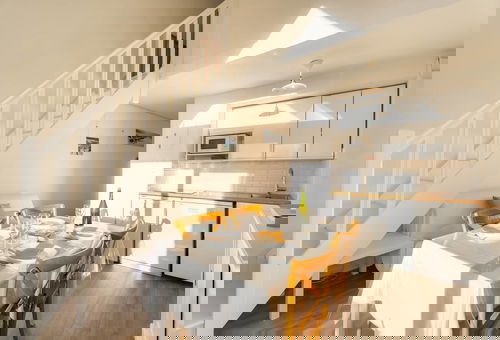 Avec piscine, proche de la plage et des commerces