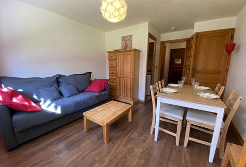 Charming studio of 25m², classified 1 star, for 2/4 people, on the...