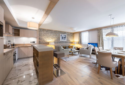 Beautiful apartment in the heart of the resort within walking distance of the...