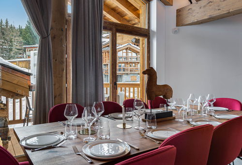 Chalet with a modern ambiance, a few steps from the slopes and the shops