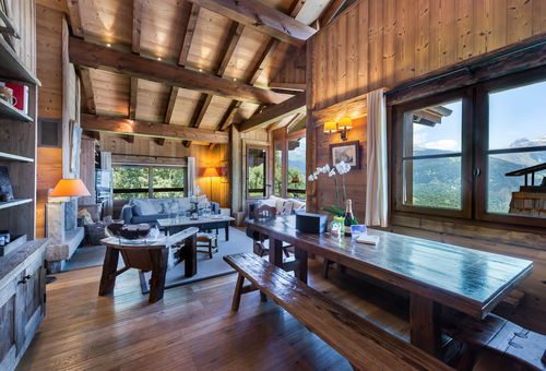 Large family chalet nearby center of the resort and the slopes with a sauna...