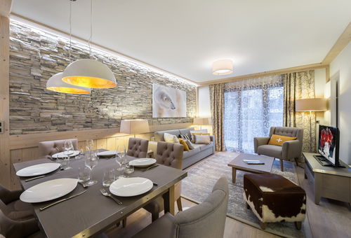 Beautiful apartment within walking distance of the slopes and shops.