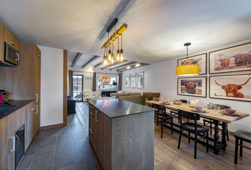 A quelques minutes des pistes et des commerces de la station.