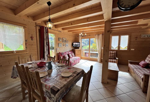 Classic Savoyard chalet about 500 meters from the La...