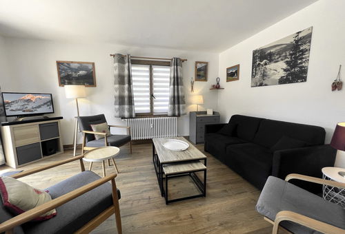 A 270 m des départs de pistes et à 1,5 km du centre du village