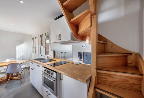 Wonderful view on the valley and the forest from this duplex apartment close...