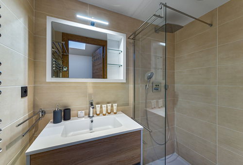 Appartement dans un immeuble d'exception en plein centre de Courchevel Moriond.