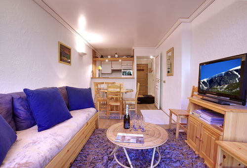 COURCHEVEL 1850 - Resort CenterLabel Courchevel...