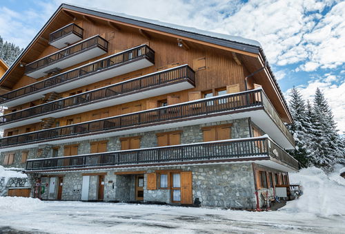 Appartement à la décoration moderne à 500m des pistes, du rassemblement ESF