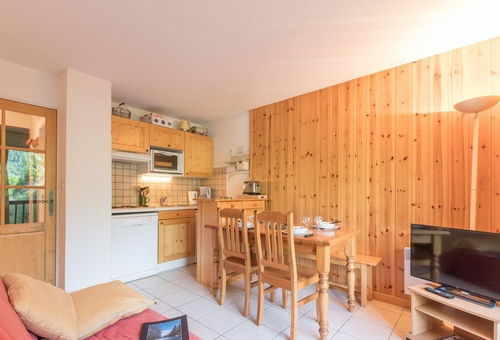 Appartement avec une jolie vue sur les montagnes, proche des commerces et des...