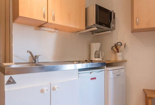 Studio at the foot of the ski slopes and shops - Chantemerle