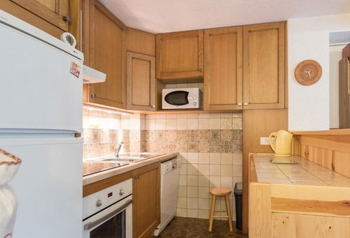 Holiday Apartment - 9 Sleeps