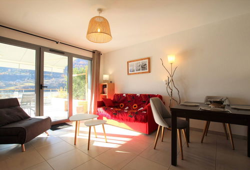 Bel appartement lumineux proche des commerces - Briançon