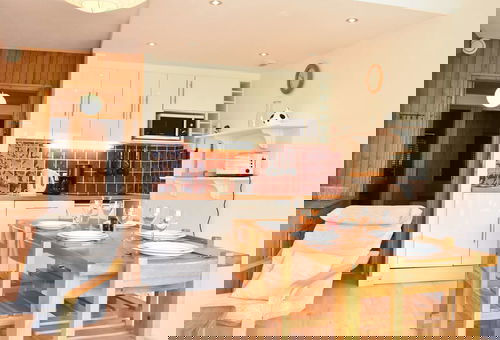 Méribel (73) - Morel - Résidence Les Trois Marches
3-room apartment 100m...