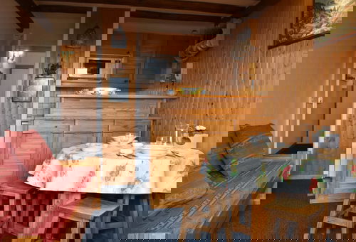 Studio à proximité des pistes et des commerces, à 3km du centre de la station...