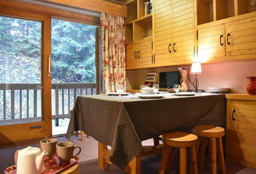 Studio dans le quartier Altitude 1600 très bien placé